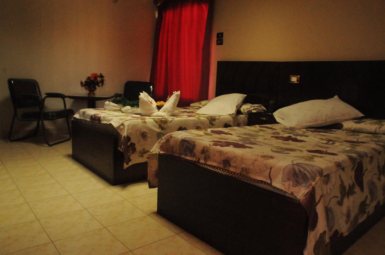 King Akhenaton Hotel 알 미니아 외부 사진