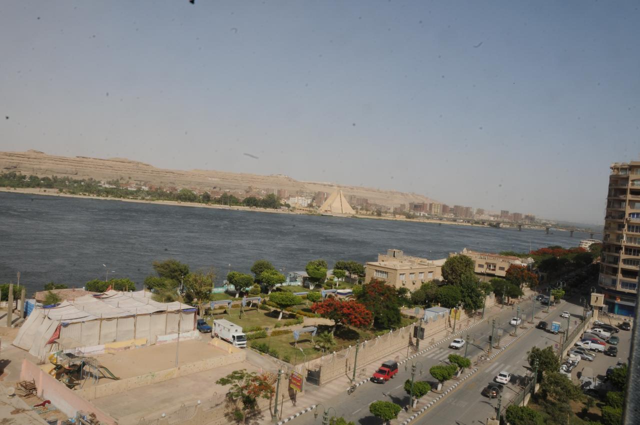 King Akhenaton Hotel 알 미니아 외부 사진
